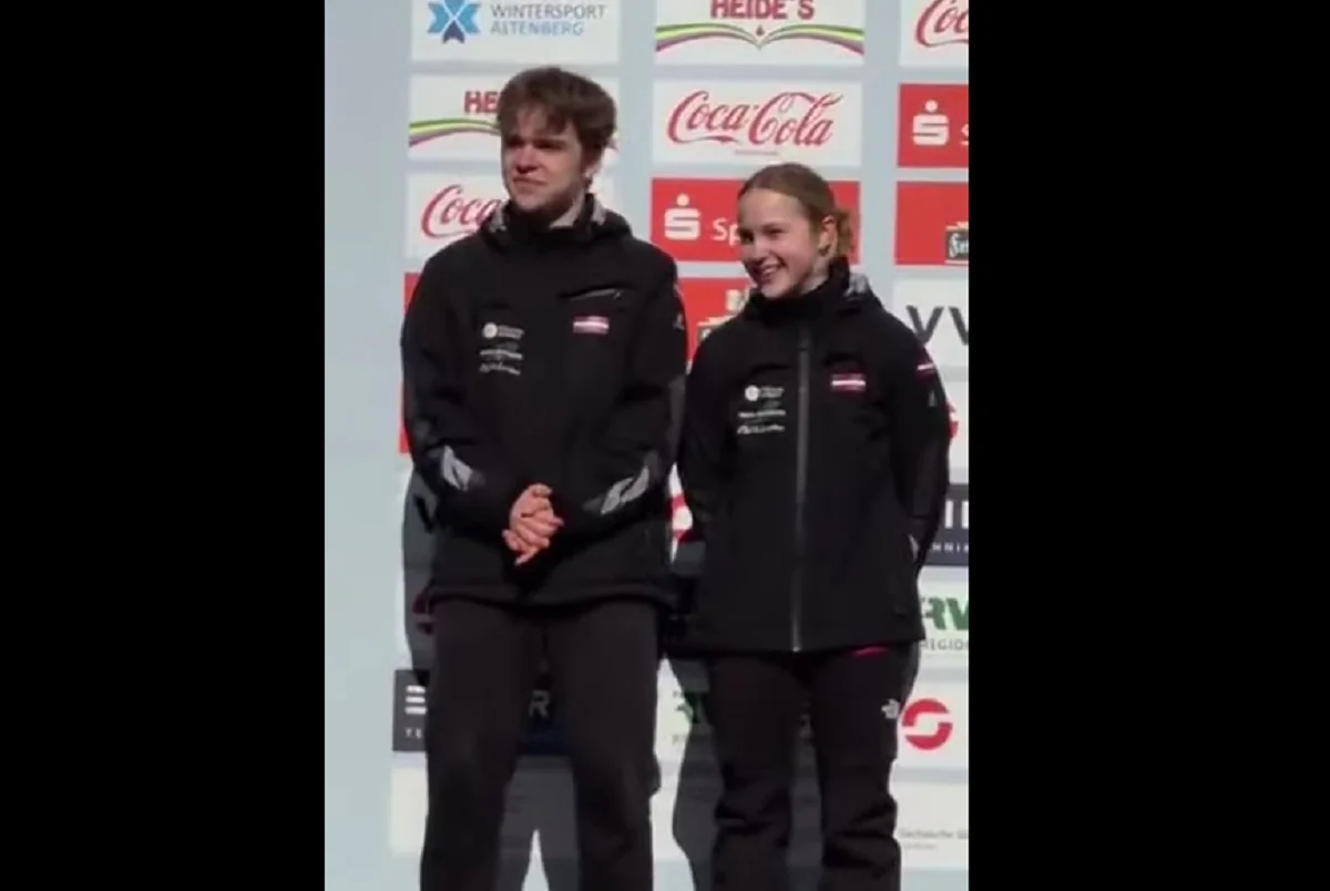 Ренарс Юмикис и Камила Крустина / Скриншот