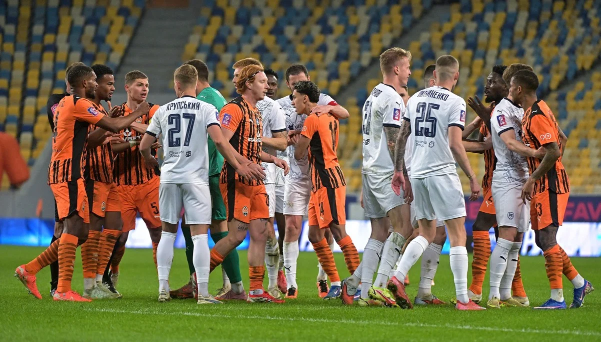 Фото к новости: "Где-то сыграло актерское мастерство": Федецкий оценил спорный пенальти в матче Шахтера