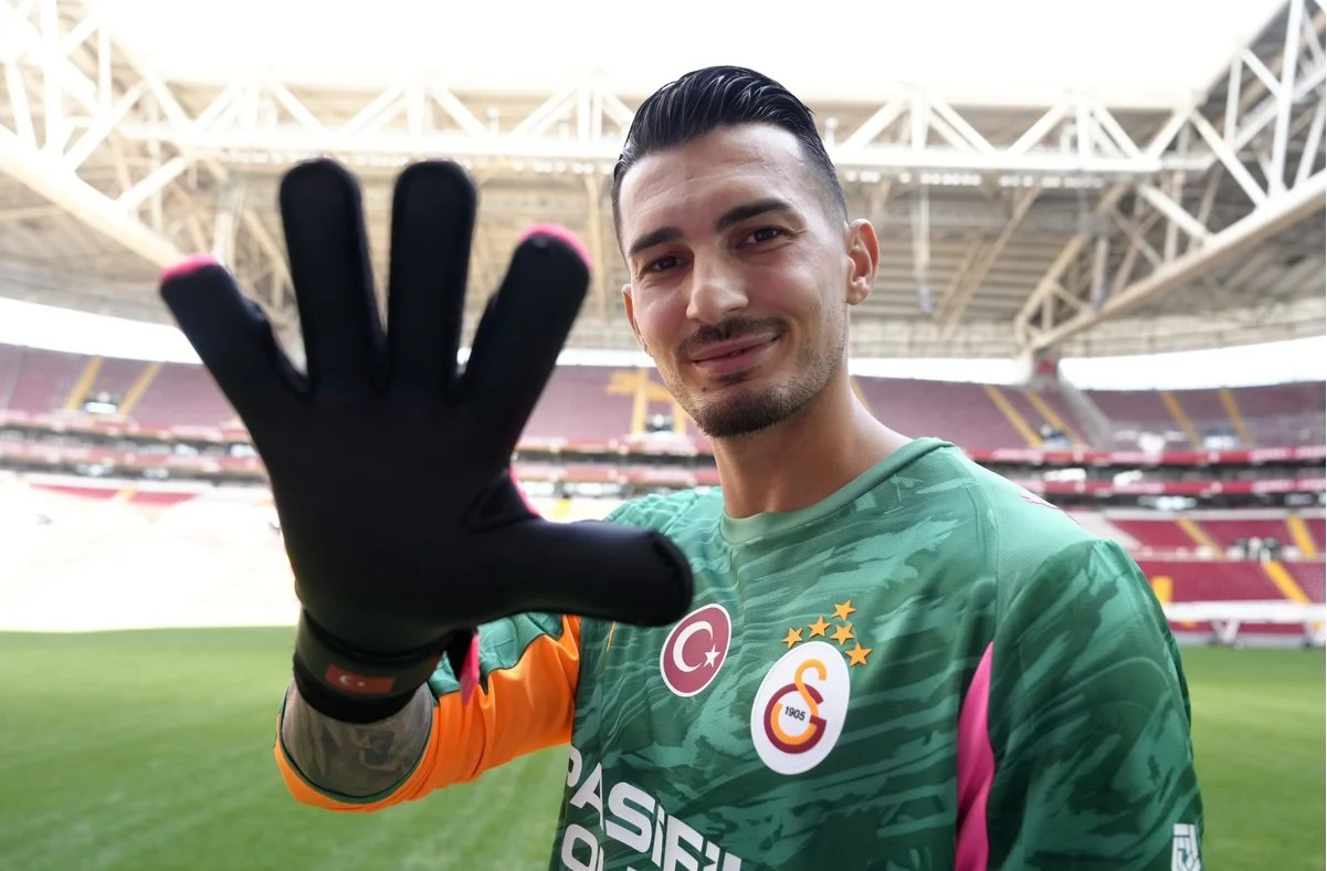 Угурджан Чакир / Галатасарай