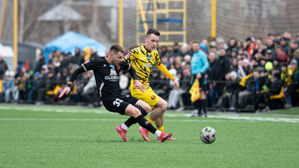 Чернигов – Феникс-Мариуполь / фото: ФК Чернигов