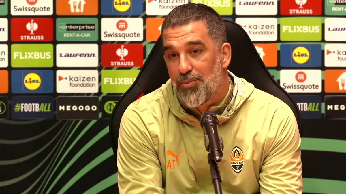 Арда Туран / Скріншот