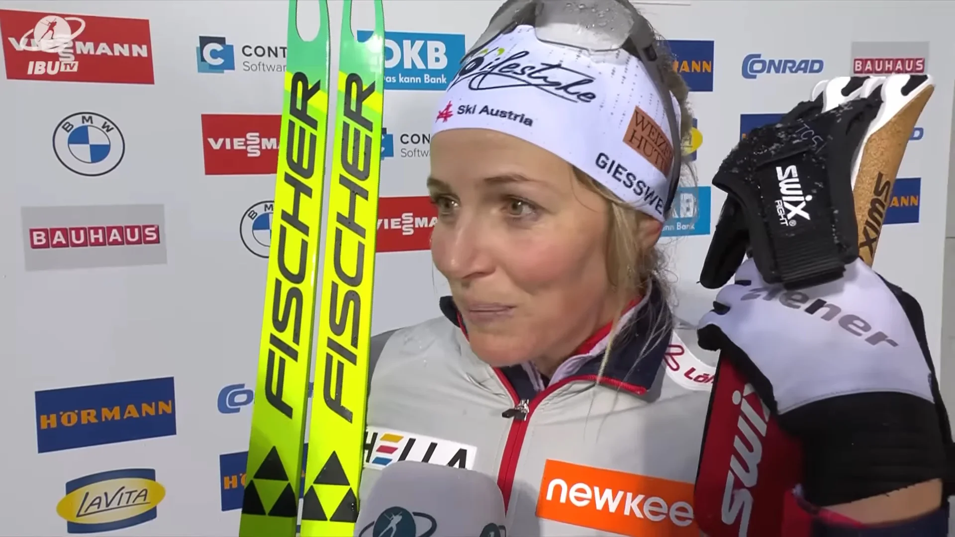 Лиза Тереза Хаузер / Скриншот