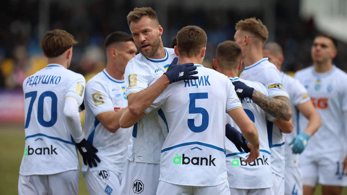 Андрей Ярмоленко с партнерами / фото: