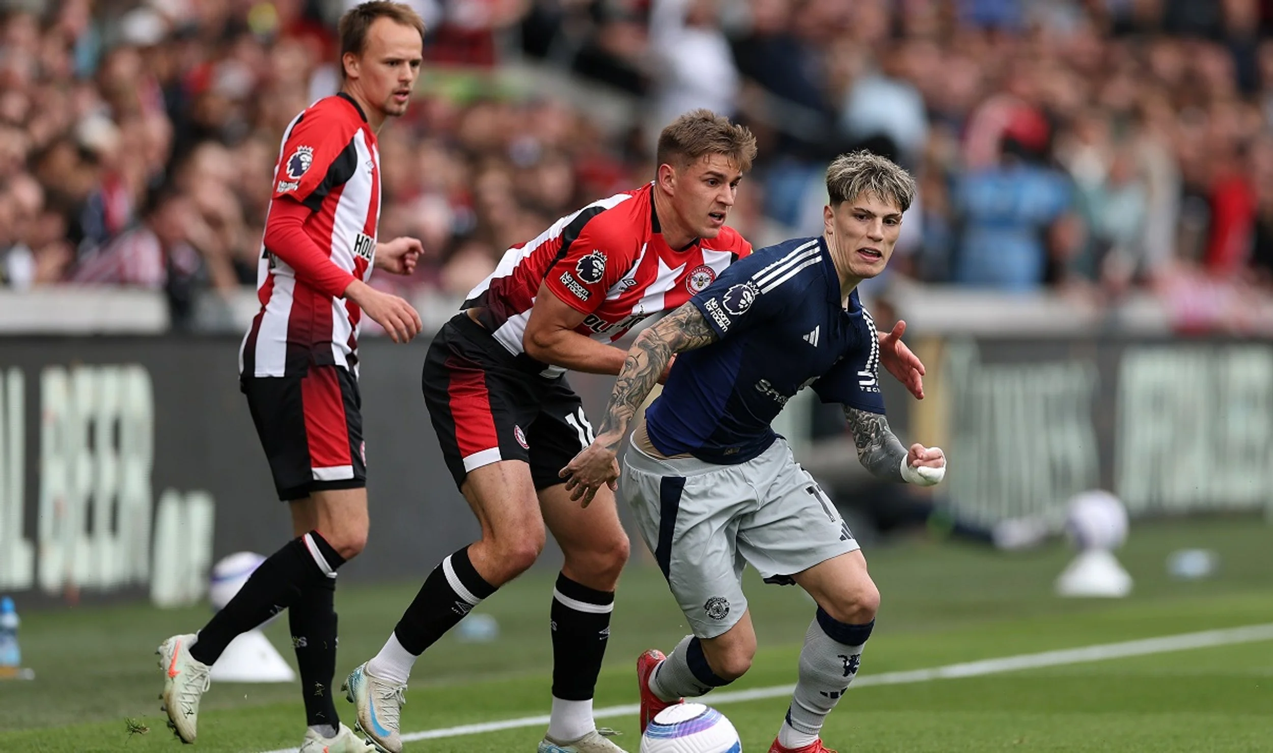 Егор Ярмолюк играет в храброй команде / фото Getty Images