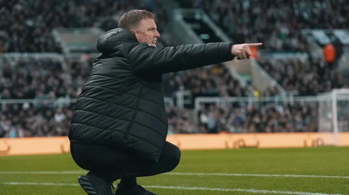 Эдди Хау / Скрин