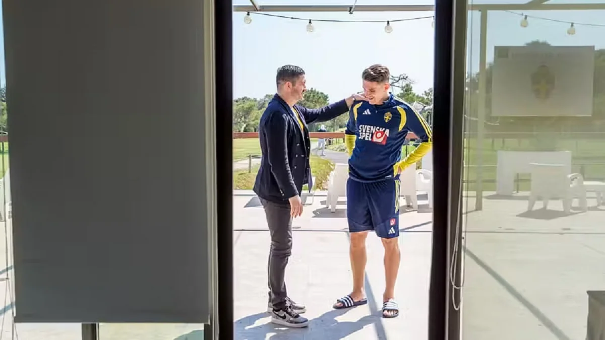 Дьокереш отримав підтримку перед матчем Україна – Швеція / фото Pontus Orre