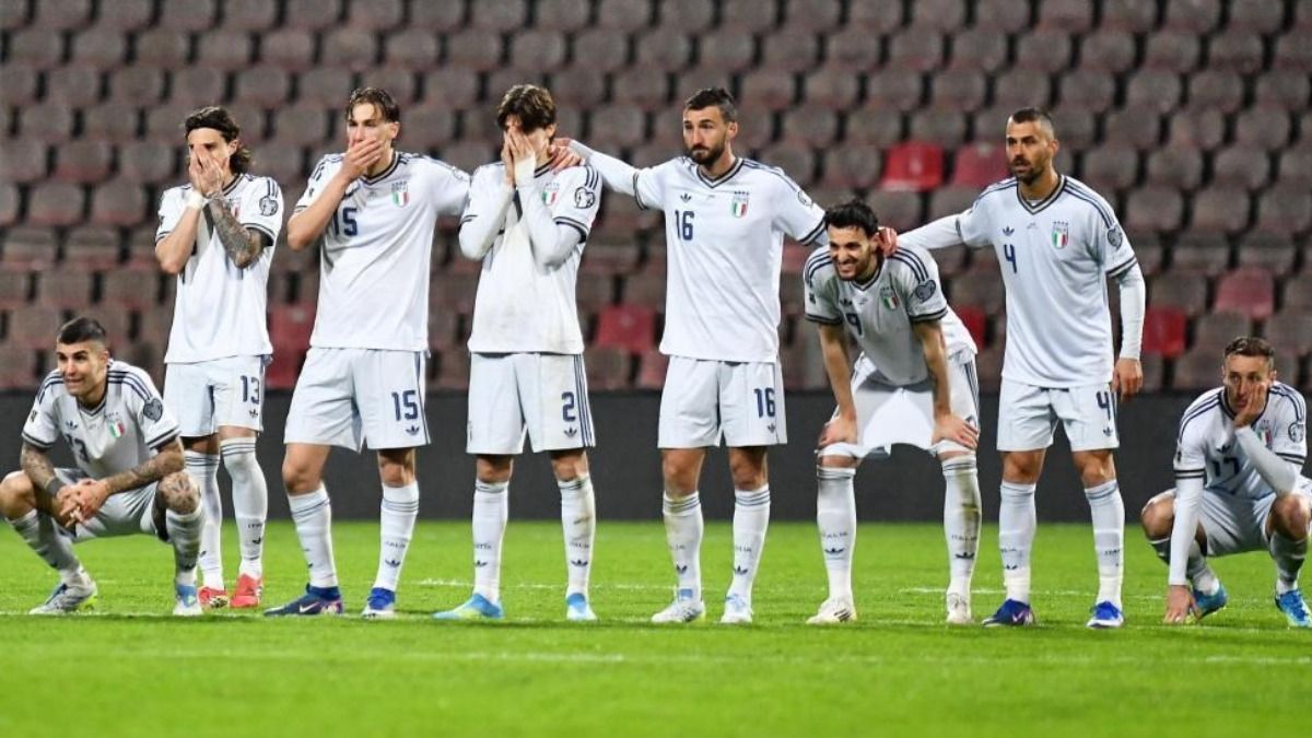 Конфлікт у таборі збірної Італії - гравці вимагали премію перед провальною грою з Боснією і Герцеговиною