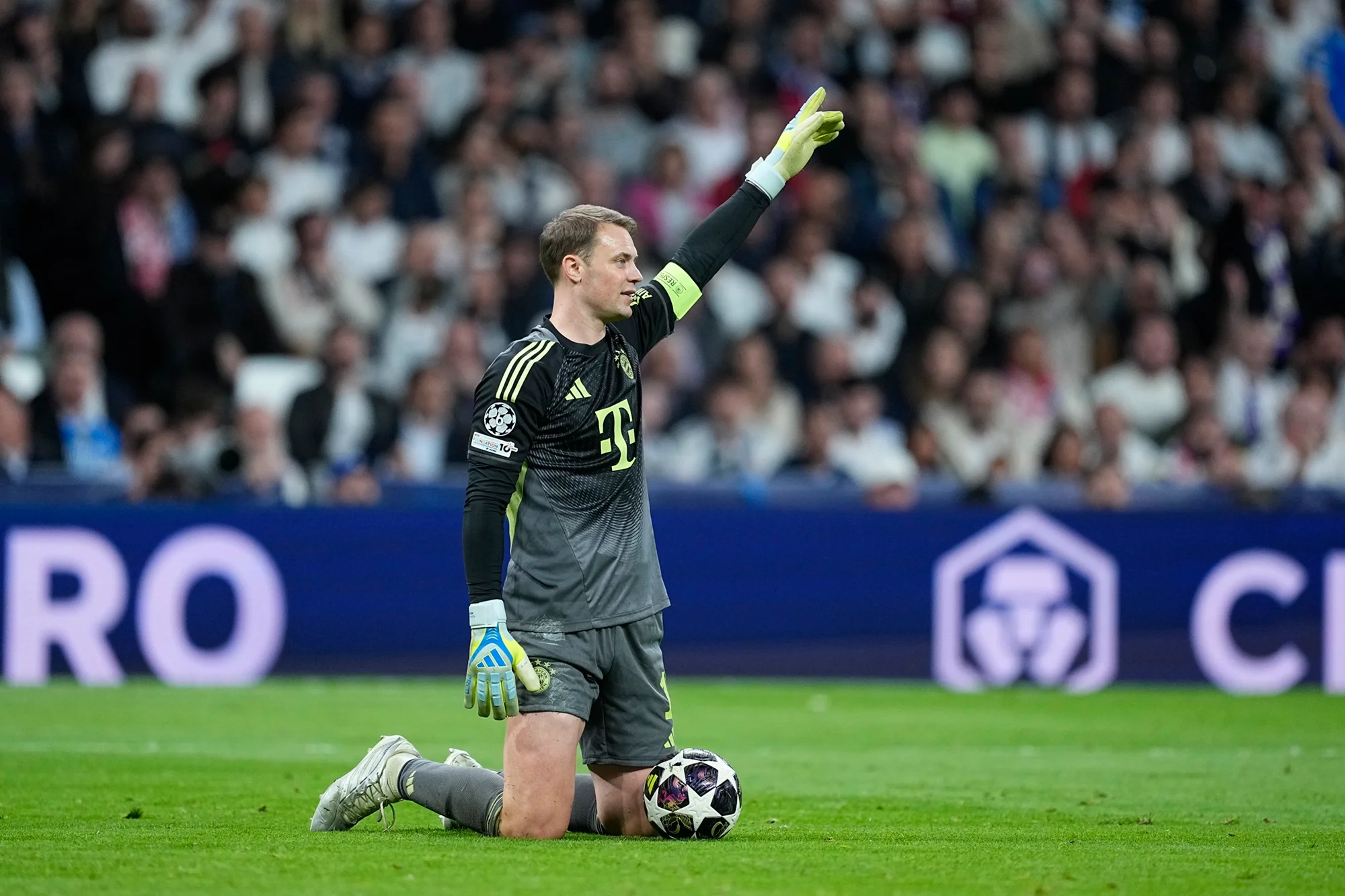 Мануэль Нойер / Photo By Oscar J. Barroso/Europa Press via Getty Images