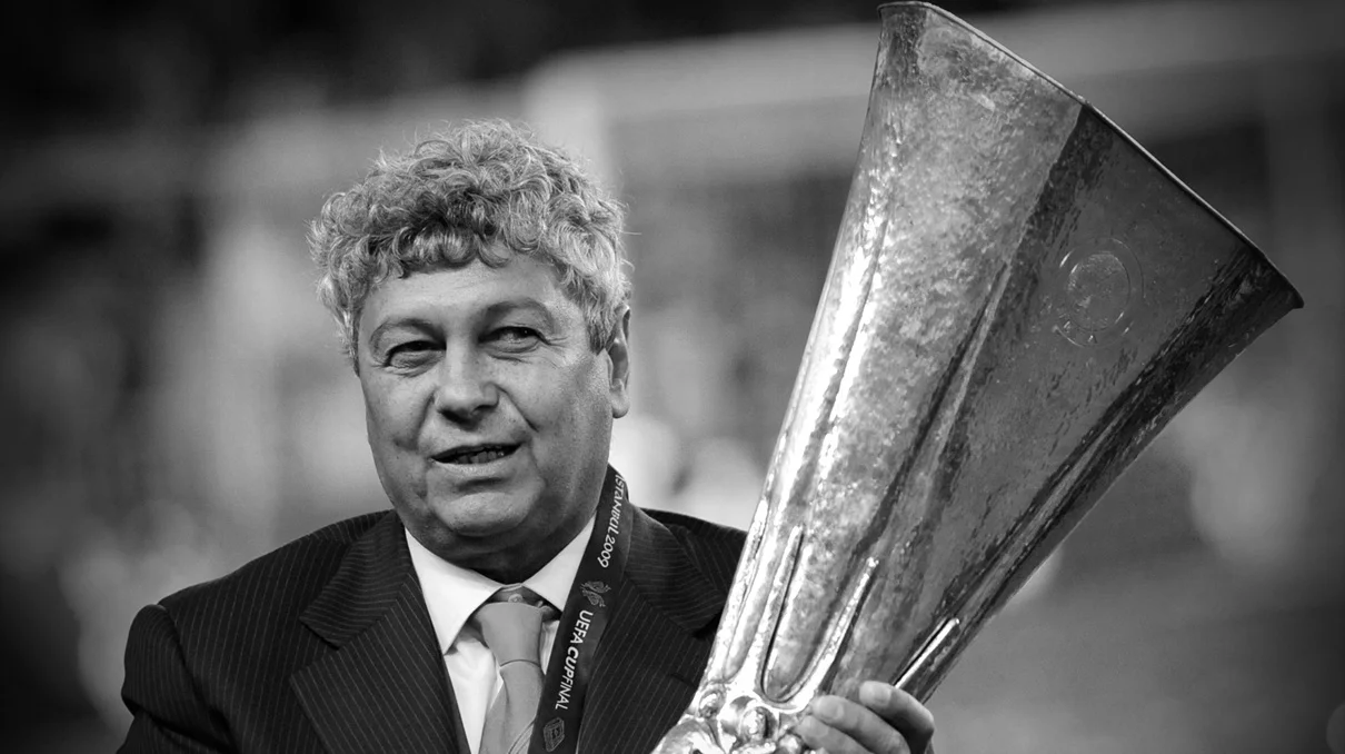 Луческу с Кубком УЕФА / Фото пресс-службы Шахтера