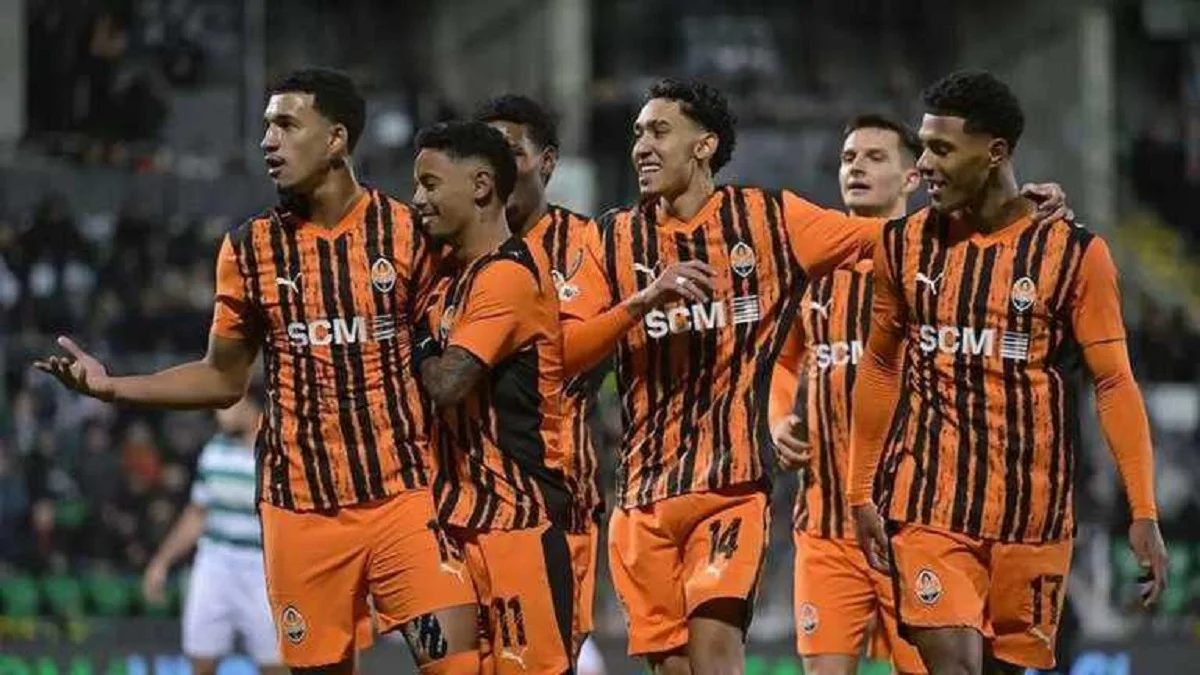 Фото к новости: Шахтер – АЗ: стартовые составы и онлайн-трансляция первого четвертьфинала Лиги конференций