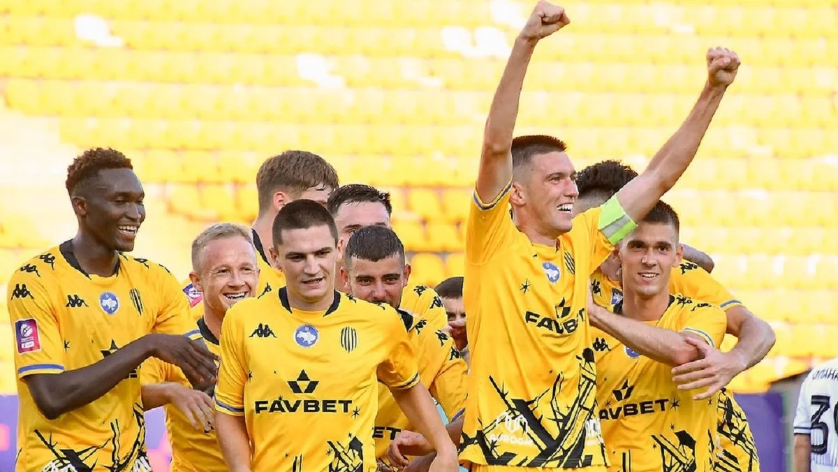 Игроки Руха / фото Юрия Танчина