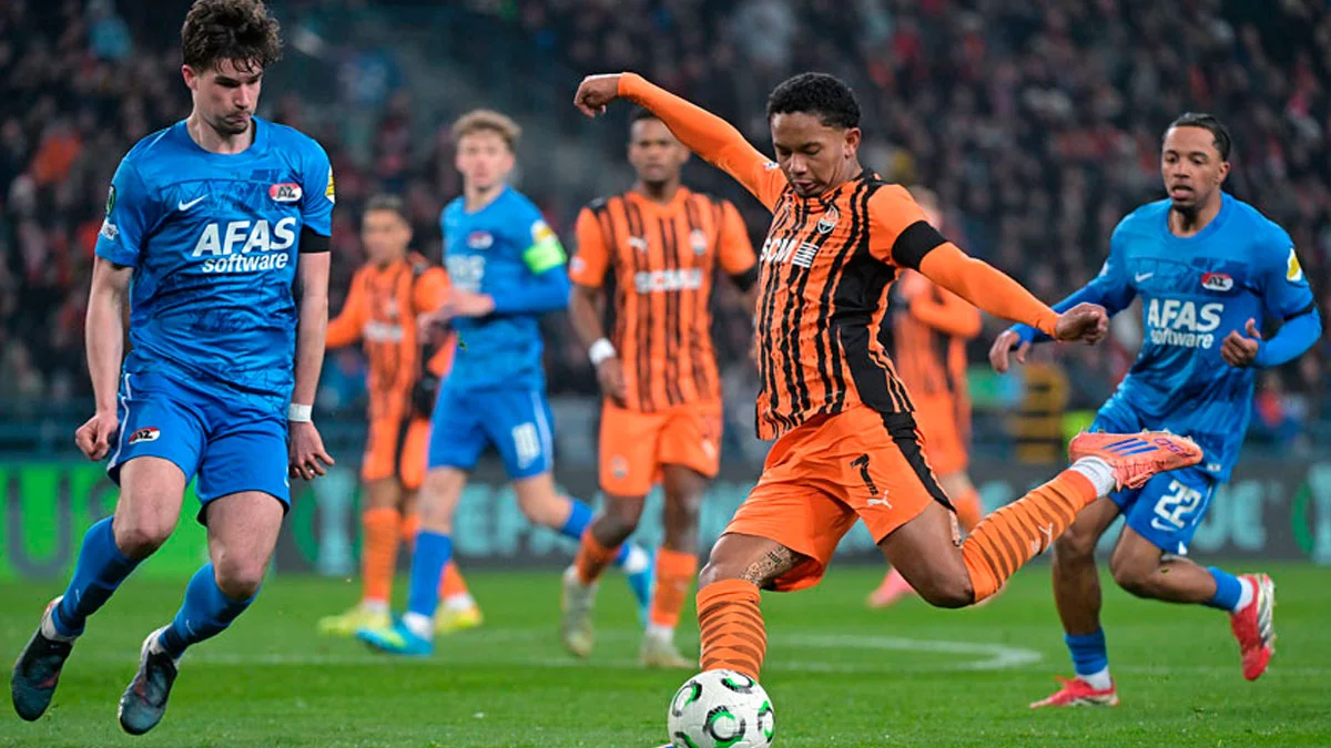 Фото к новости: АЗ Алкмар – Шахтер: прогноз и анонс ответного матча четвертьфинала Лиги конференций