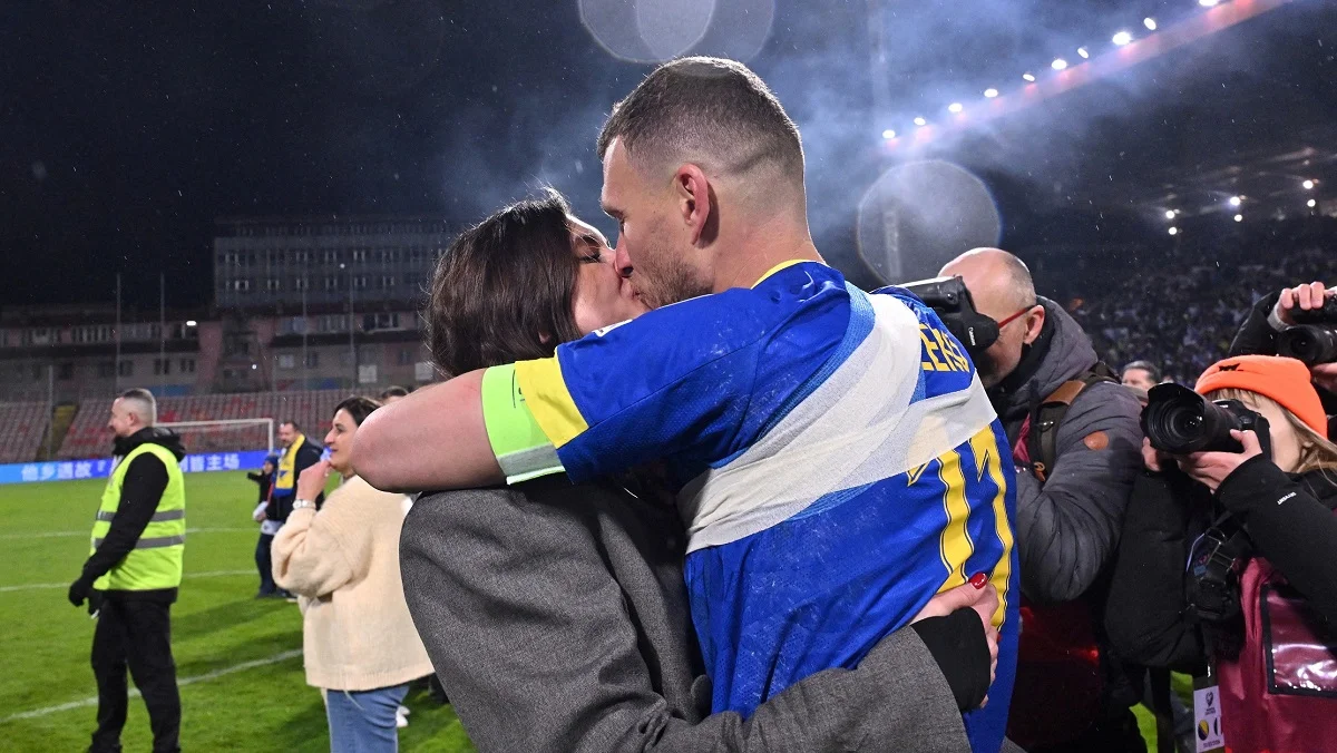 Едін Джеко і дружина Амра після тріумфу над Італією / Getty Images