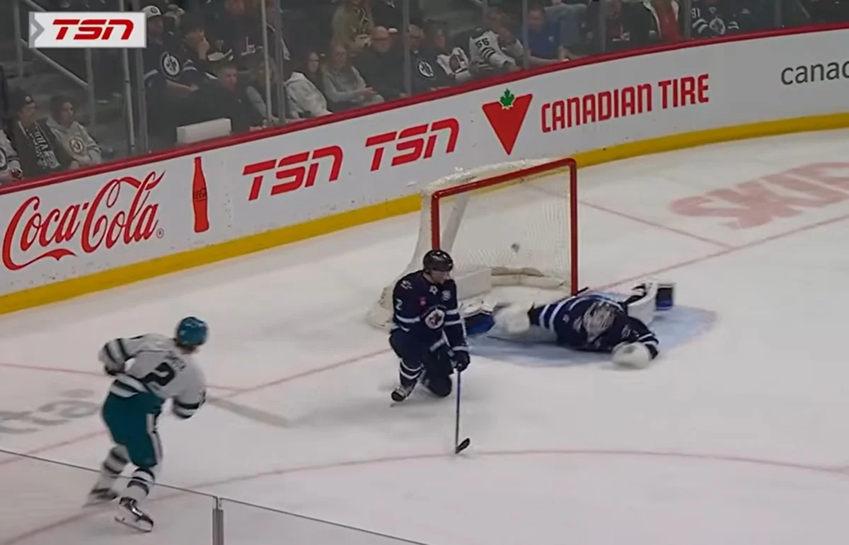 Сан-Хосе знищив Вінніпег, але залишився без плей-офф / скріншот