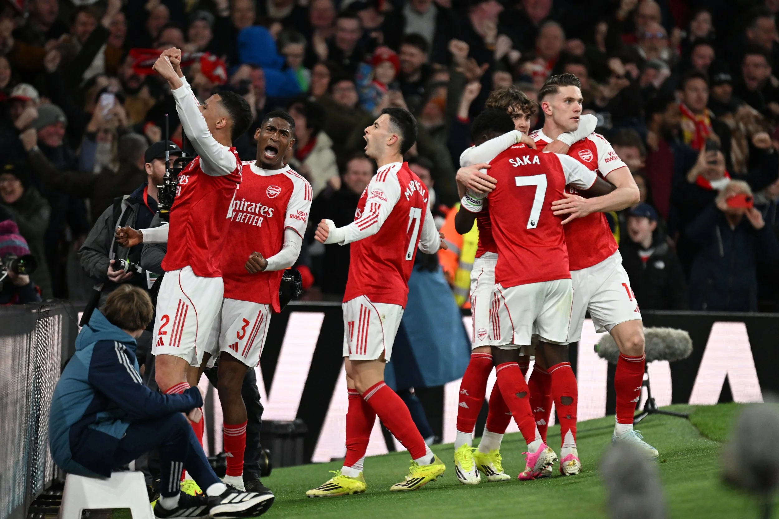 Фото к новости: Манчестер Сити – Арсенал: стартовые составы и онлайн-трансляция чемпионской битвы АПЛ