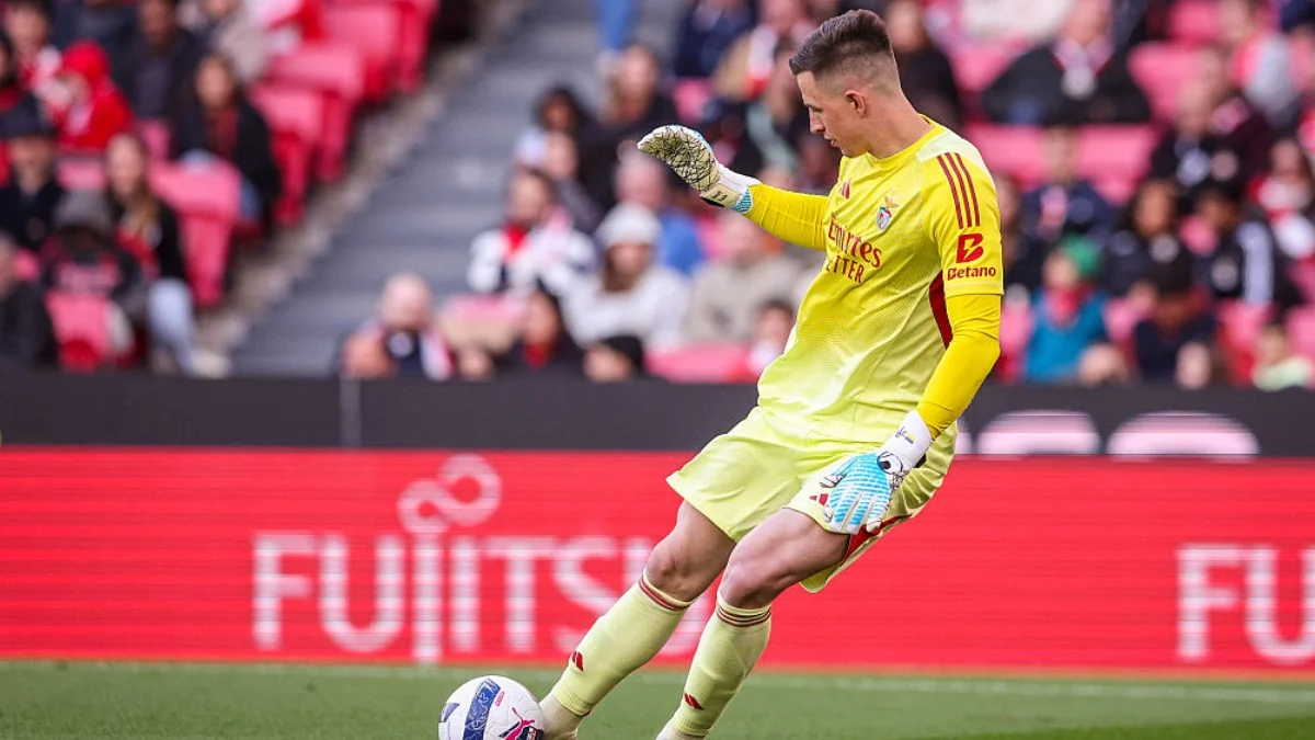 Анатолій Трубін в матчі зі Спортінгом / Photo by Carlos Rodrigues/Getty Images