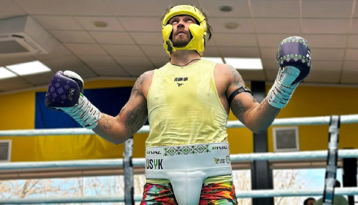 Олександр Усик / Фото з instagram.com/usykaa