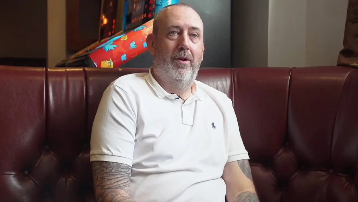 Фото к новости: Трехкратный чемпион мира пробежиться голым по трассе в случае победы – ранее он приходил на пресс-конференцию без одежды