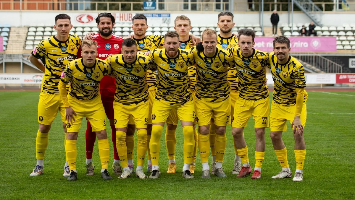 Чернігів готується дати бій Металісту 1925 / ФК Чернігів