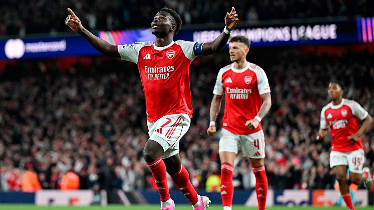 Букайо  Сака святкує гол у ворота Атлетіко / Stuart MacFarlane/Arsenal FC via Getty Images