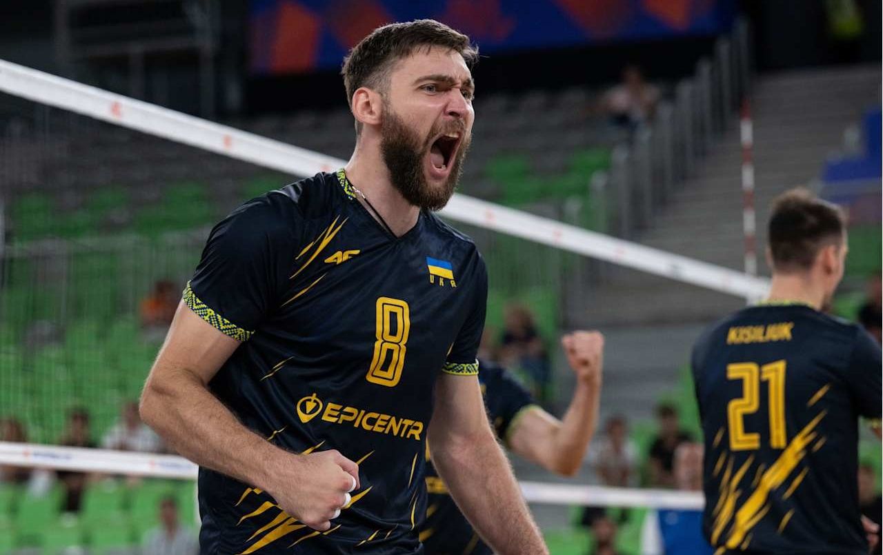 Дмитрий Янчук / FIVB