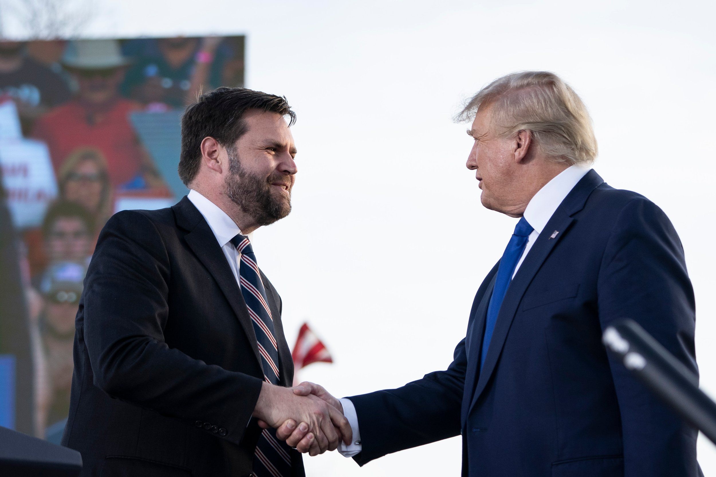 Джей-Ді Венс та Дональд Трамп / Getty Images