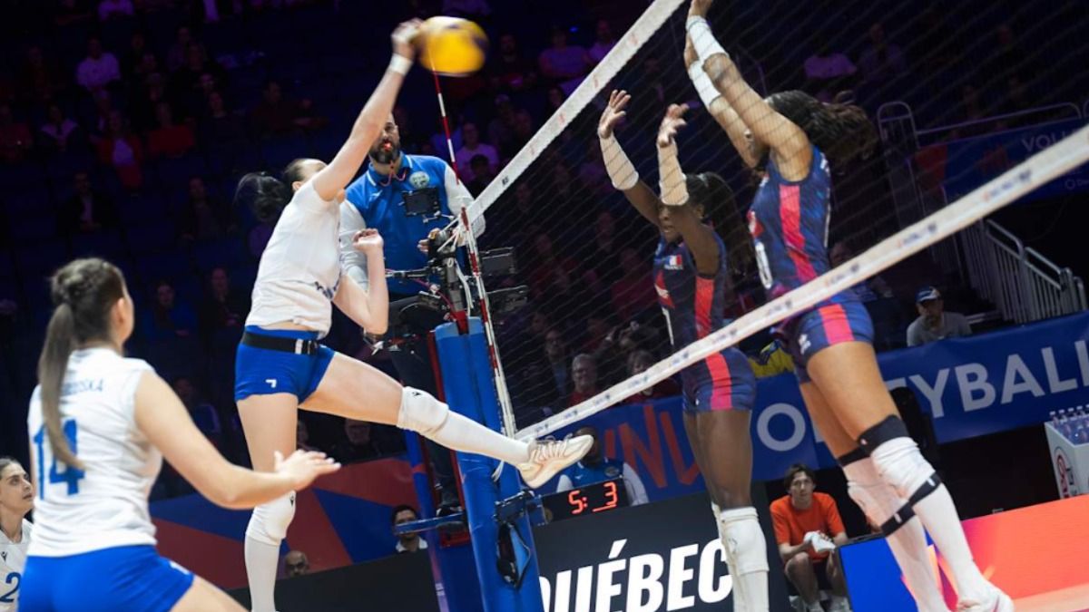 Україна – Франція / Фото: volleyballworld.com