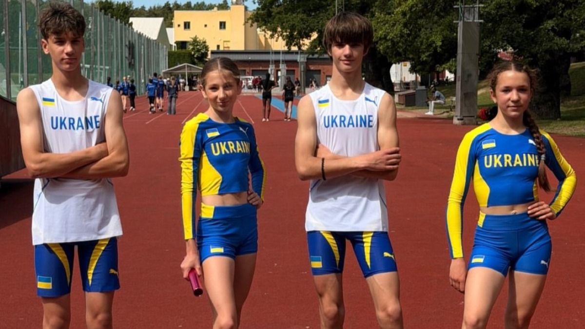 Українська збірна у змішаній естафеті / Фото: uaf.org.ua