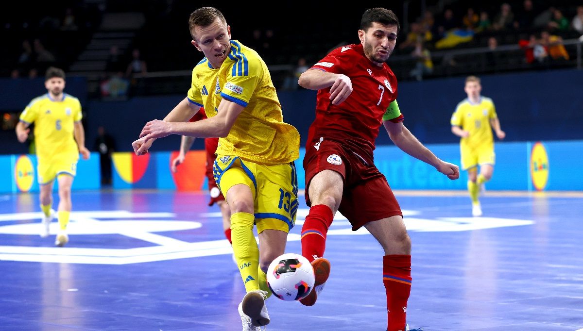 Игорь Корсун (слева) / Getty Images