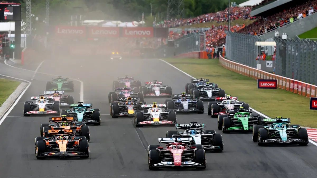Формула-1 находится в зависимости / Getty Images