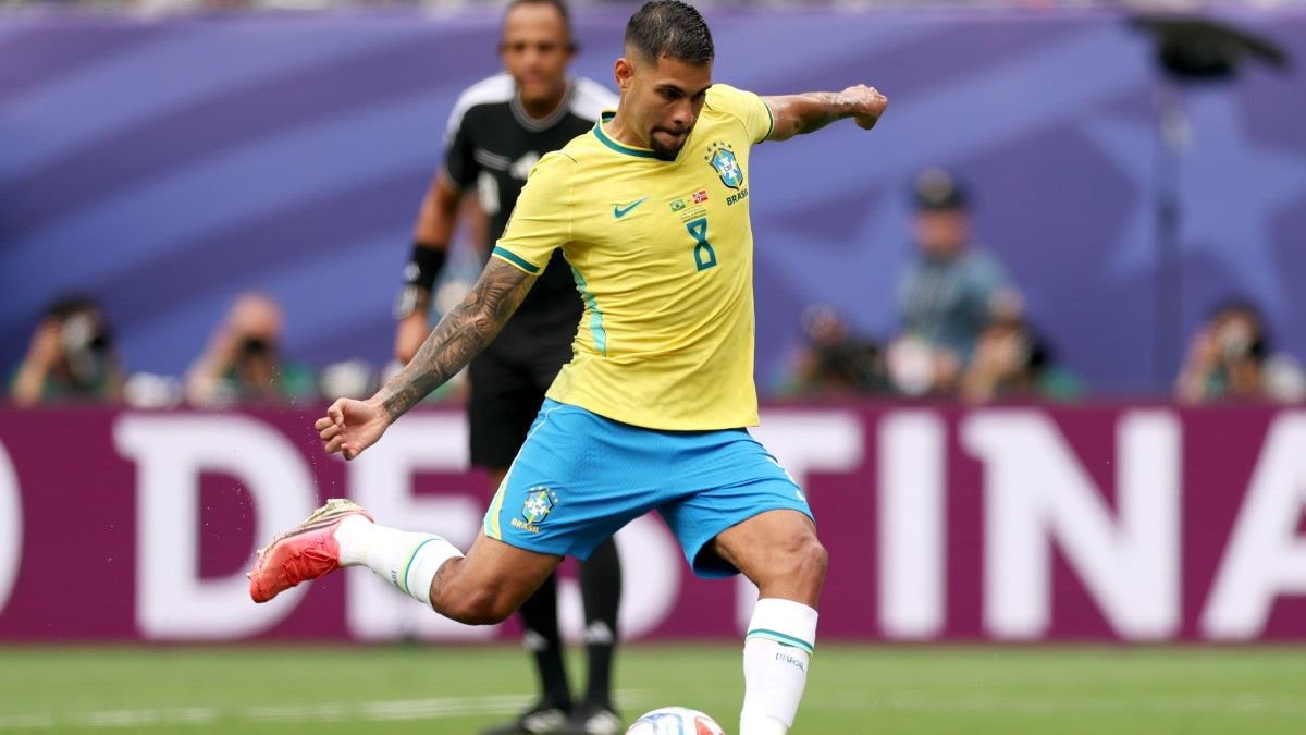 Бруно Гімараєс / Photo by Maddie Meyer - FIFA/FIFA via Getty Images