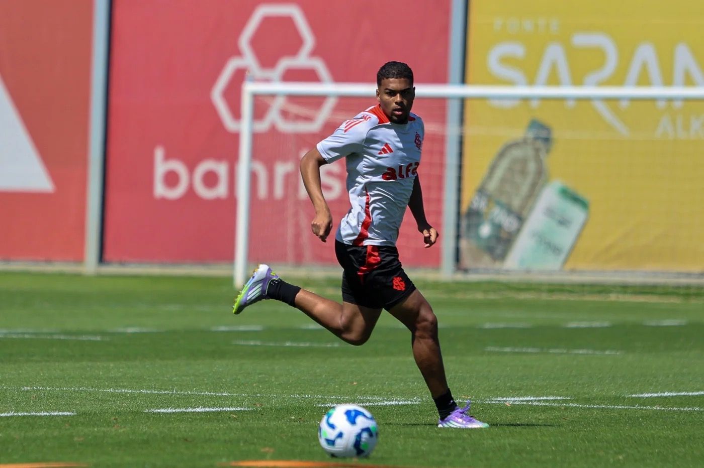 Густаво Прадо / Ricardo Duarte / Inter,divulgação