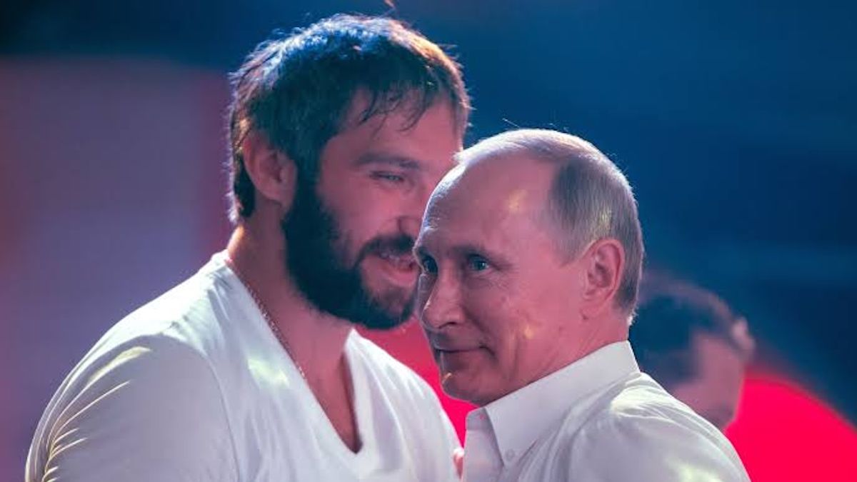 Овечкин и Путин / фото из российских СМИ