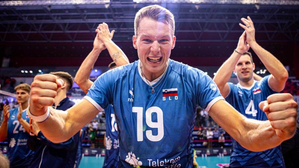 Словения в четвертый раз подряд вышла в полуфинал Евро / IMAGO