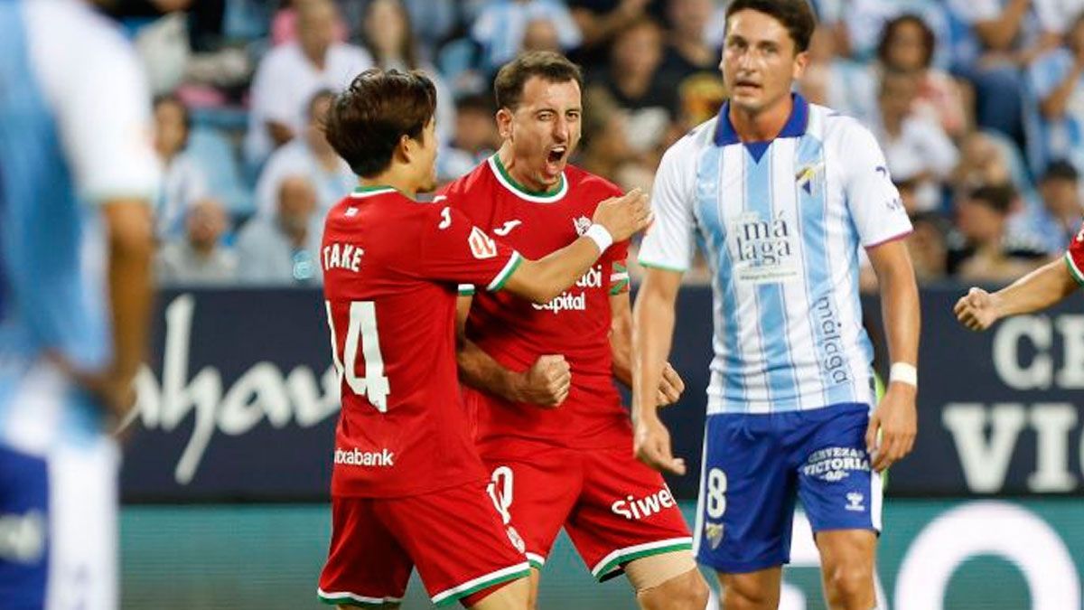 Мікель Оярсабаль святкує дубль у ворота Малаги / LaLiga