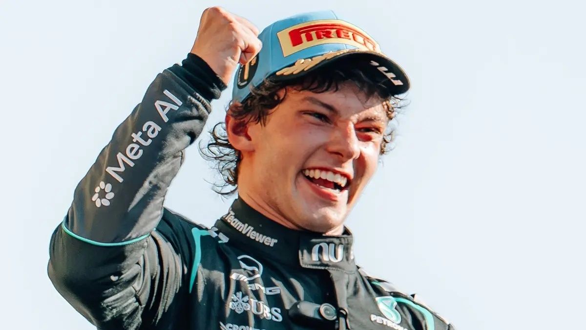 Андреа Кими Антонелли / Mercedes-AMG PETRONAS F1 Team