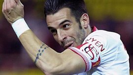 Покер Негредо вибиває "кажанів" з Ліги чемпіонів. "Севілья" - "Валенсія" - 4:3. ВІДЕО Покер Негредо вибиває "кажанів" з Ліги чемпіонів. "Севілья" - "Валенсія" - 4:3. ВІДЕО