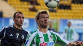 "Карпати" офіційно віддали ще одного гравця у Росію "Карпати" офіційно віддали ще одного гравця у Росію