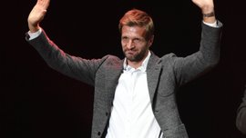 Экс-игрока "Ливерпуля" Игора Бишчана признали виновным в жестоком избиении таксиста Экс-игрока "Ливерпуля" Игора Бишчана признали виновным в жестоком избиении таксиста