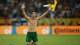 Голкипер-участник Кубка конфедераций-2013 забил самый нелепый автогол всех времен Голкипер-участник Кубка конфедераций-2013 забил самый нелепый автогол всех времен