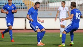 Мариуполь продлил контракты с Вакуленко и Горбуновым Мариуполь продлил контракты с Вакуленко и Горбуновым