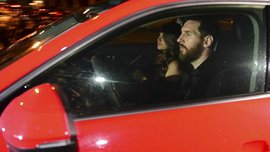 Барселона отпраздновала чемпионство на вечеринке перед Реалом: фестиваль авто и яркие жены, Тер Штеген, Пике и Иньеста удивляют Барселона отпраздновала чемпионство на вечеринке перед Реалом: фестиваль авто и яркие жены, Тер Штеген, Пике и Иньеста удивляют
