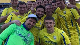 "Хочеться взяти биту і по голові настукати": Андрій Воробей про те, як "став" тренером у "ДНР", попав на гроші в Донецьку і кого виносили п'яним "Хочеться взяти биту і по голові настукати": Андрій Воробей про те, як "став" тренером у "ДНР", попав на гроші в Донецьку і кого виносили п'яним