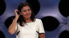 ЧМ-2018: мэр Парижа поддержала Сенцова в день финала турнира
ЧМ-2018: мэр Парижа поддержала Сенцова в день финала турнира