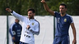 Скалоні: Ми поки не говорили з Мессі про його майбутнє у збірній Аргентини Скалоні: Ми поки не говорили з Мессі про його майбутнє у збірній Аргентини