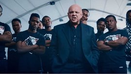 Треш дня. Скандальний український тренер заспівав реп – пародія на Кіркорова Треш дня. Скандальний український тренер заспівав реп – пародія на Кіркорова