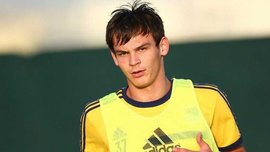 Азацкий: Милан Барош в свои 36 примером мотивировал игроков Баника работать, а не звал пить пиво после тренировок Азацкий: Милан Барош в свои 36 примером мотивировал игроков Баника работать, а не звал пить пиво после тренировок