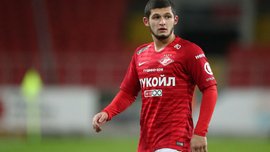 Игрок Спартака Гулиев сломал нос американцу во время дорожного конфликта Игрок Спартака Гулиев сломал нос американцу во время дорожного конфликта