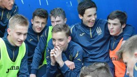 Збірна України U-15 розгромно перемогла Білорусь у Кубку розвитку УЄФА Збірна України U-15 розгромно перемогла Білорусь у Кубку розвитку УЄФА