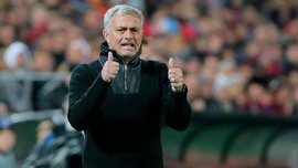 Моуринью избежал дисквалификации за оскорбление тренера Саутгемптона
Моуринью избежал дисквалификации за оскорбление тренера Саутгемптона